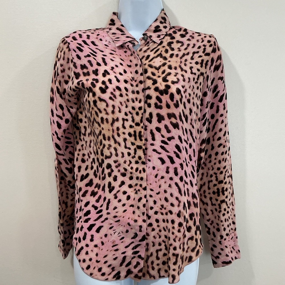 Graham & Spencer 100% Silk Top Size XS Button Down Animal Print Mob Wife